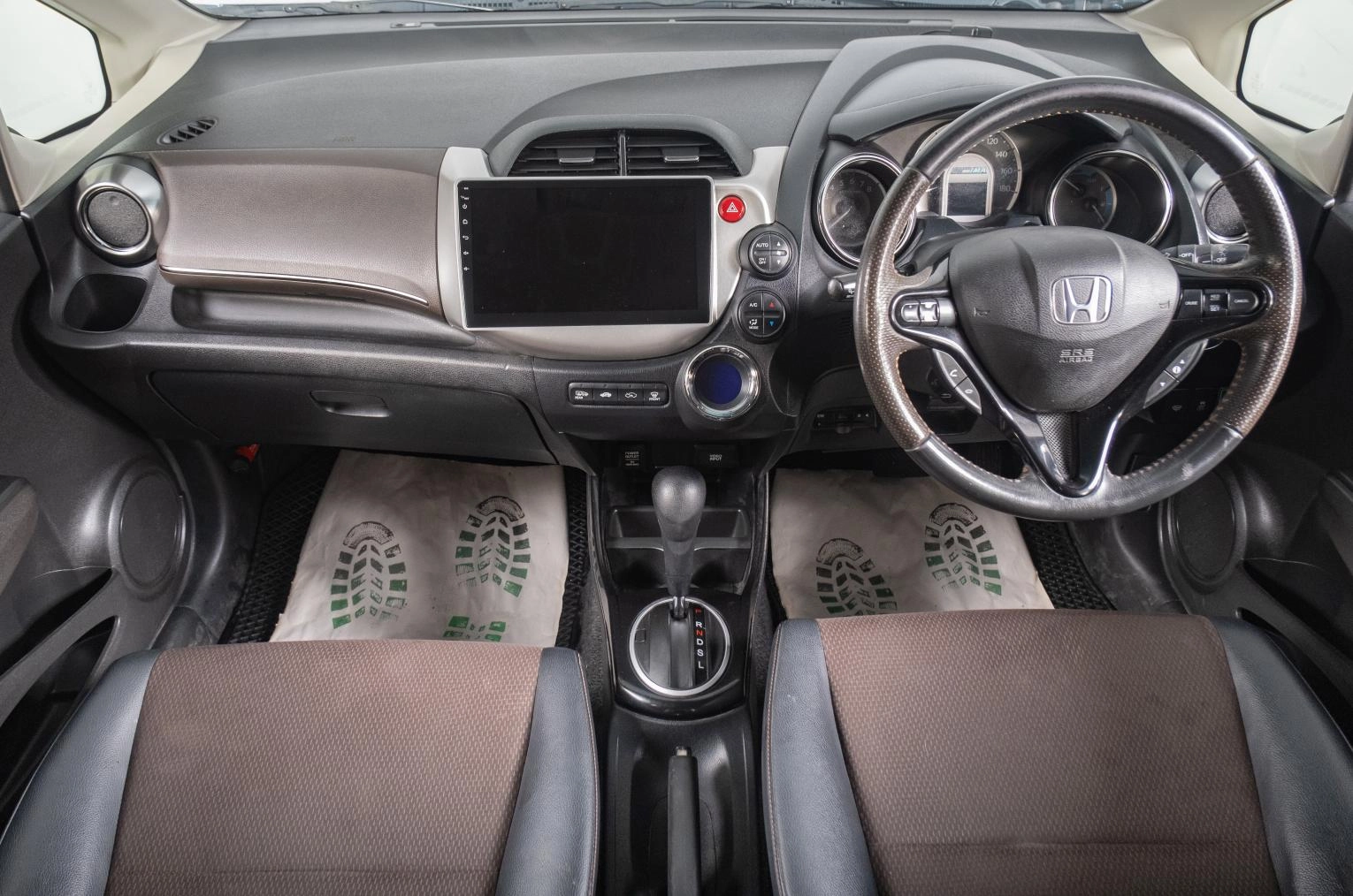 Honda Fit Shuttle 9 из 17