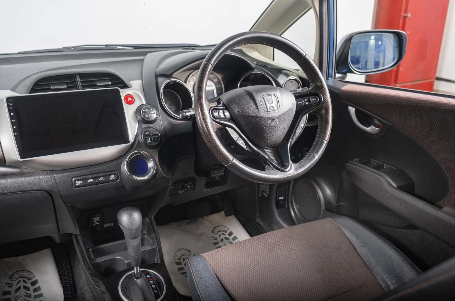 Honda Fit Shuttle 8 из 17