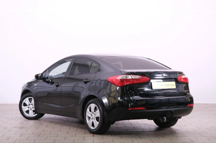 KIA Cerato 4 из 6