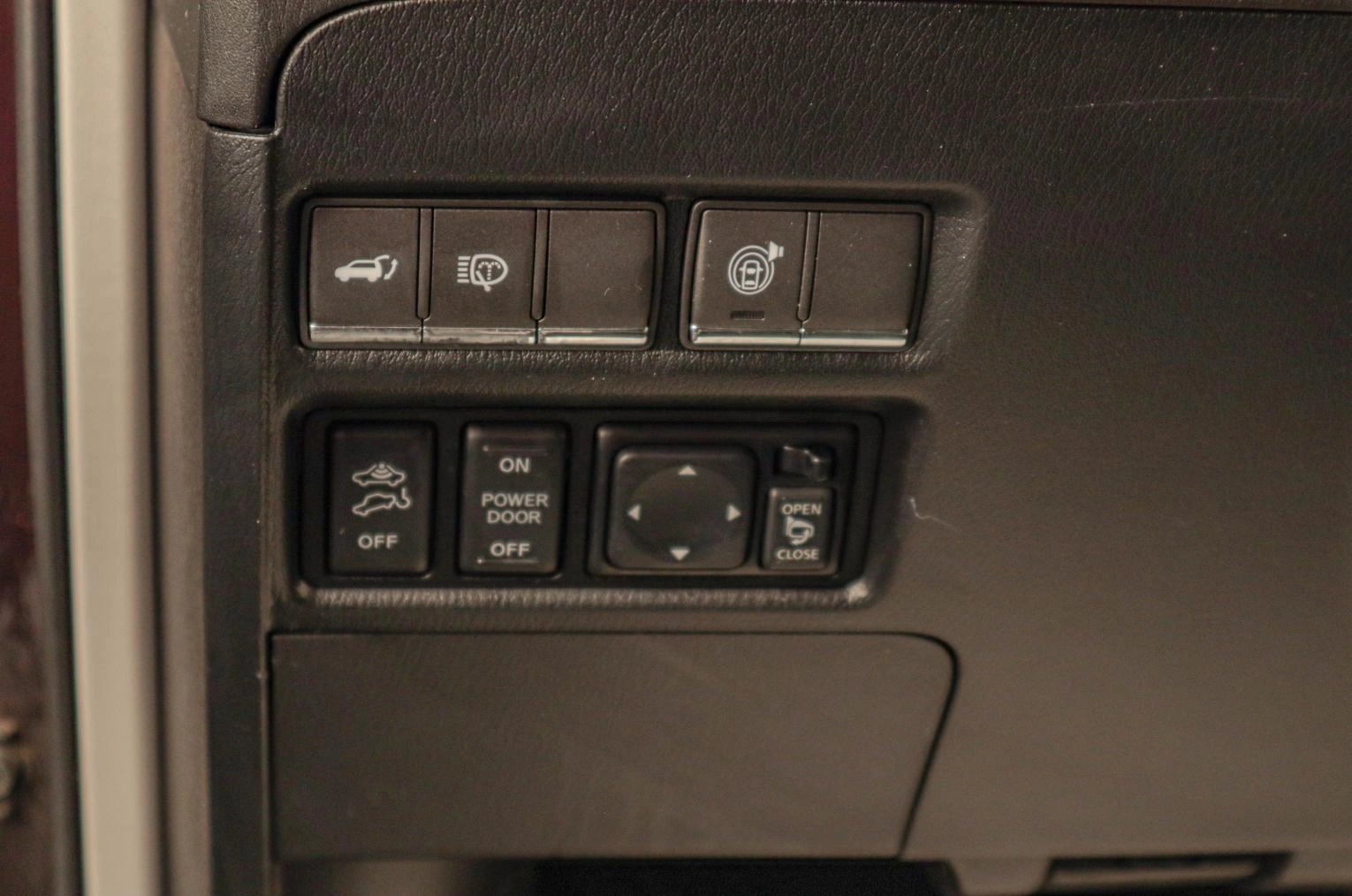 Nissan Patrol 10 из 26