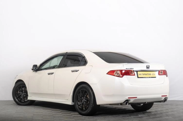 Honda Accord 5 из 6