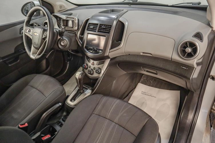 Chevrolet Aveo 16 из 17