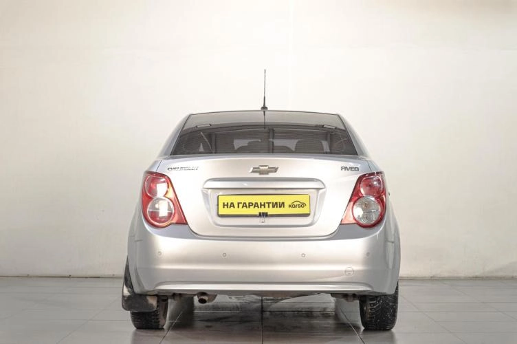 Chevrolet Aveo 5 из 6