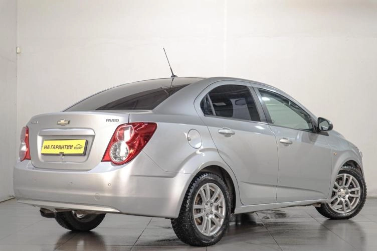 Chevrolet Aveo 6 из 6