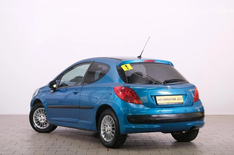 Peugeot 207 4 из 6