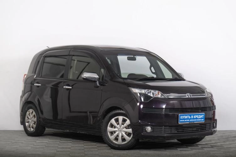 Toyota Spade 1 из 6