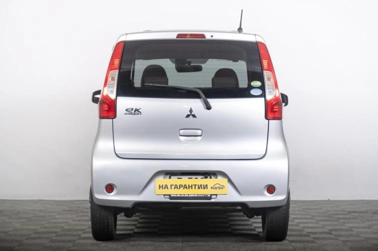 Mitsubishi EK Wagon 4 из 6