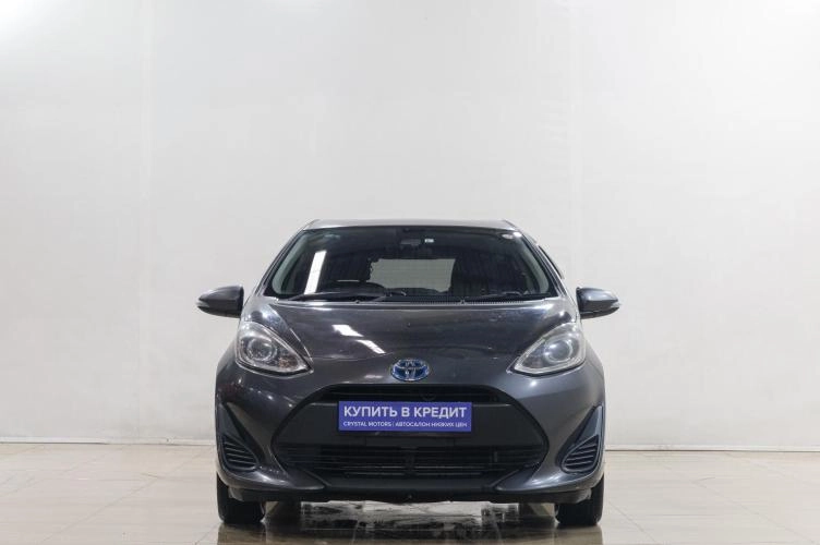 Toyota Aqua 2 из 6