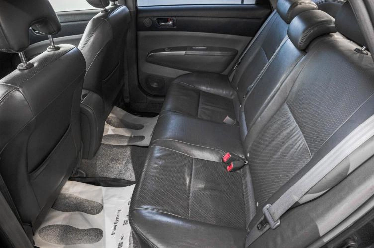 Toyota Prius 20 из 23