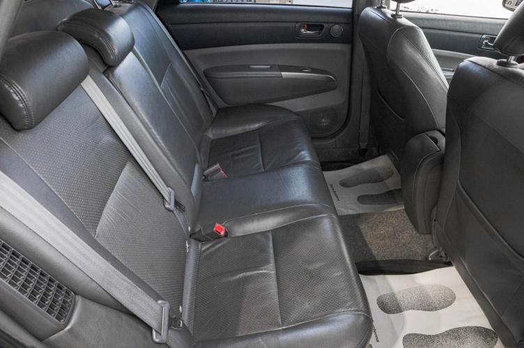 Toyota Prius 21 из 23