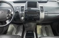 Toyota Prius 16 из 23