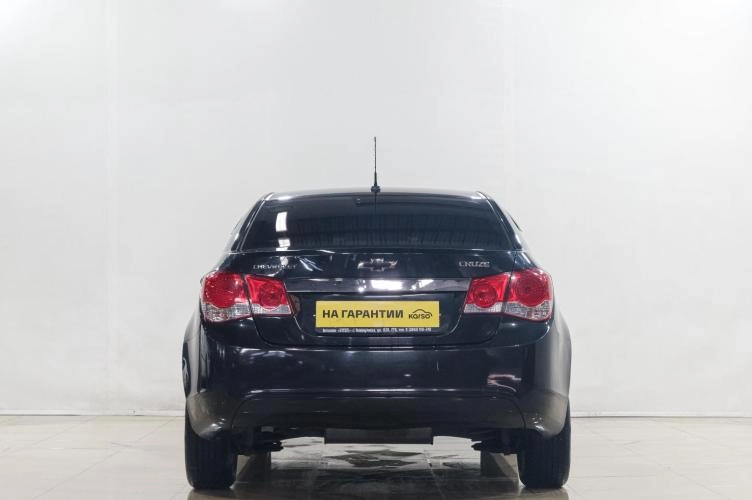 Chevrolet Cruze 5 из 6