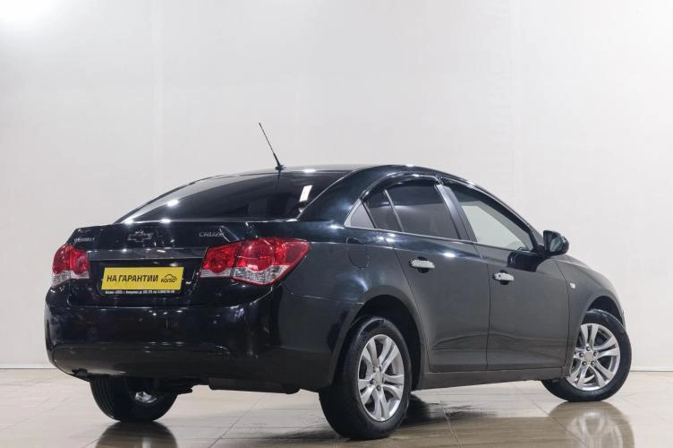 Chevrolet Cruze 6 из 6