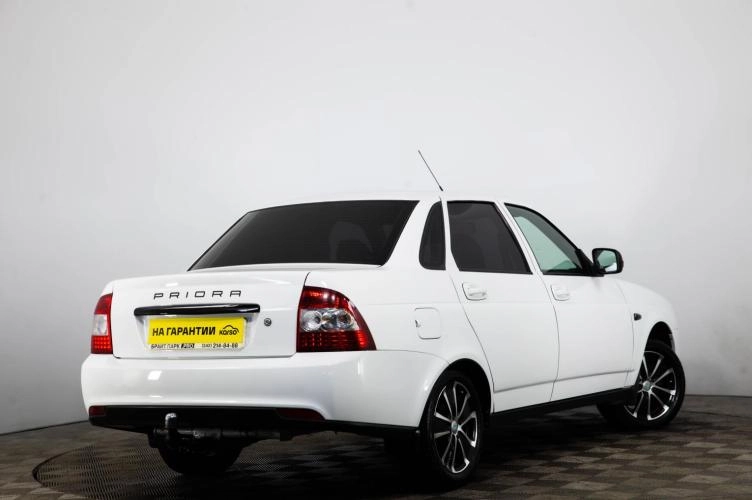 ВАЗ (LADA) Priora 4 из 6