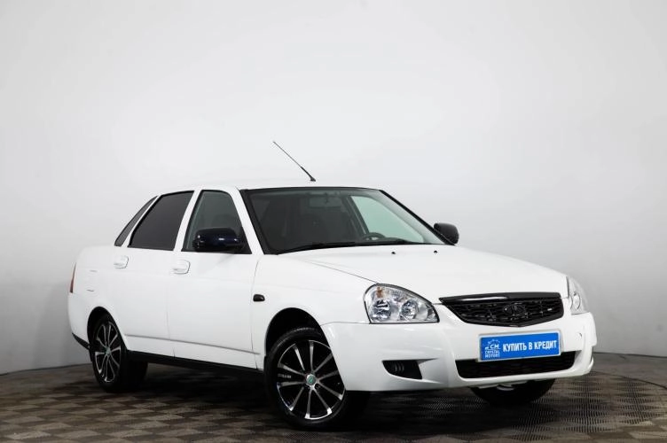 ВАЗ (LADA) Priora 1 из 6