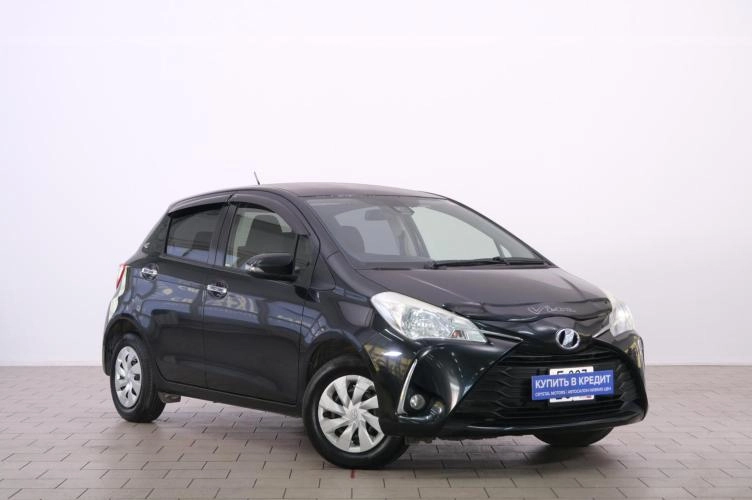 Toyota Vitz 1 из 6