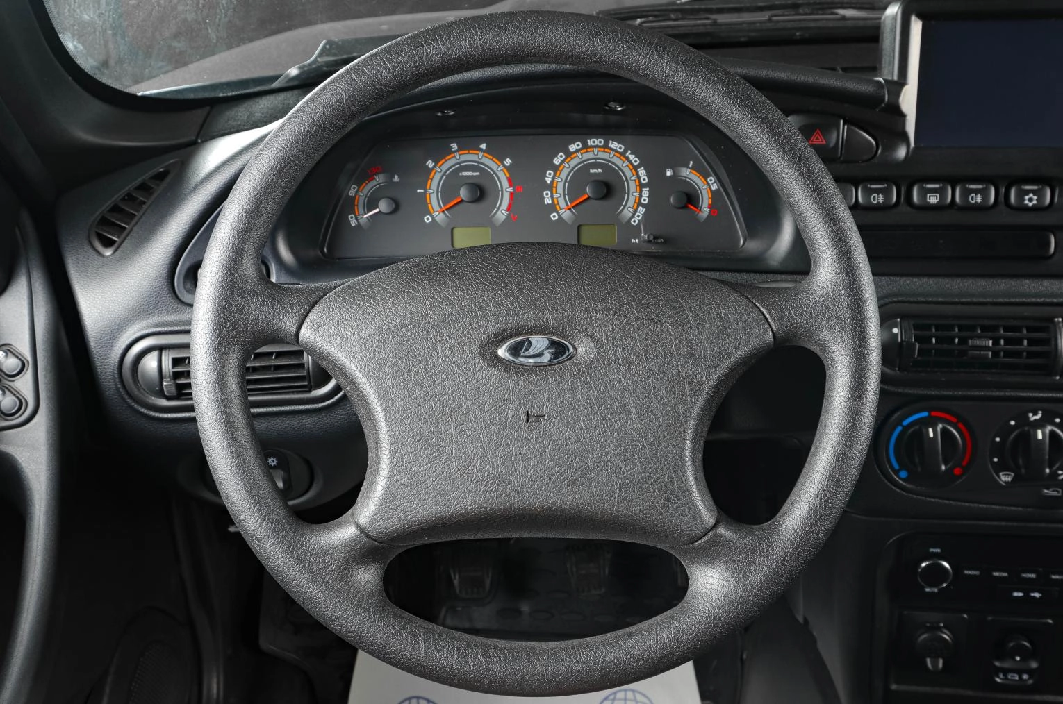 ВАЗ (LADA) Niva Travel 13 из 17