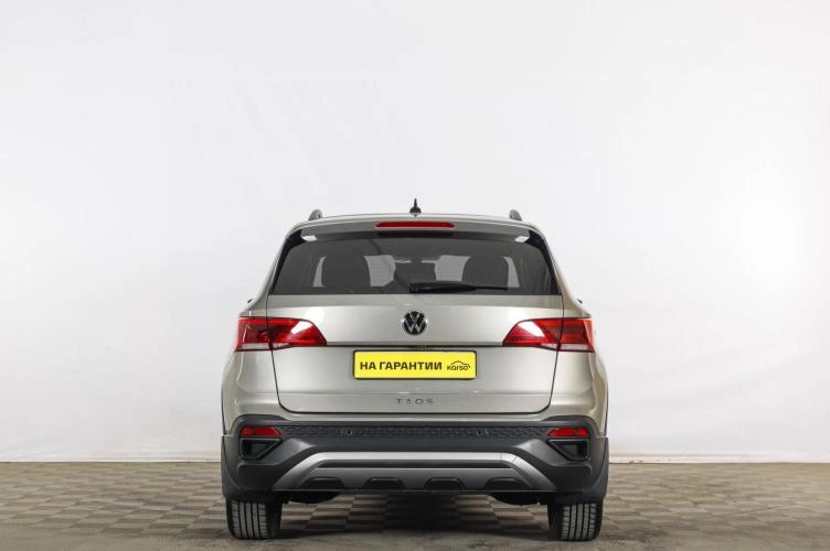 Volkswagen Taos 5 из 6
