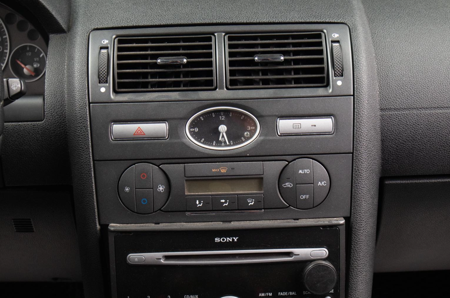 Ford Mondeo 11 из 16