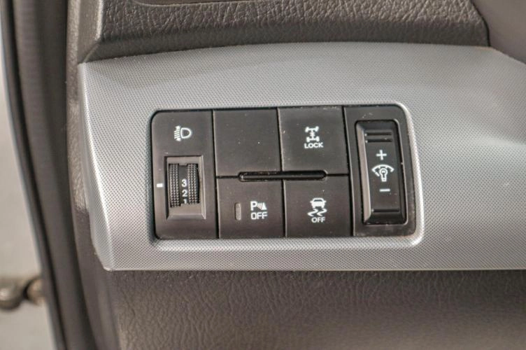 KIA Sorento 9 из 19