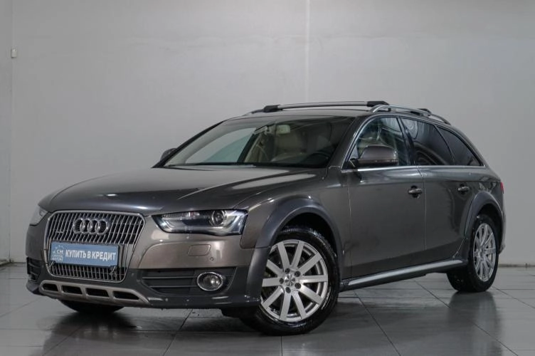 Audi A4 3 из 6