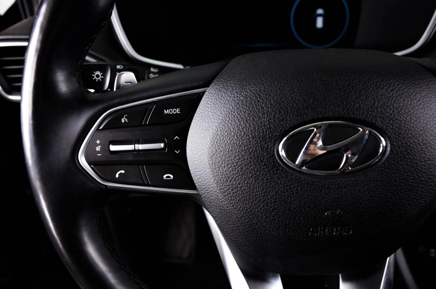 Hyundai Santa Fe 19 из 28