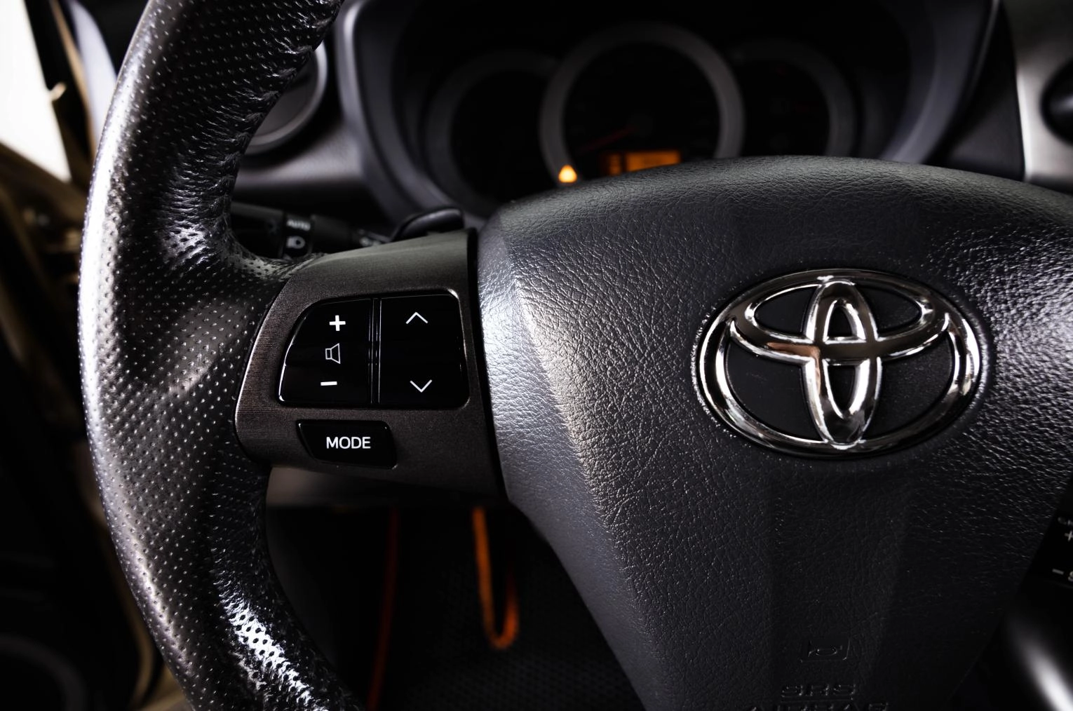 Toyota RAV4 16 из 24