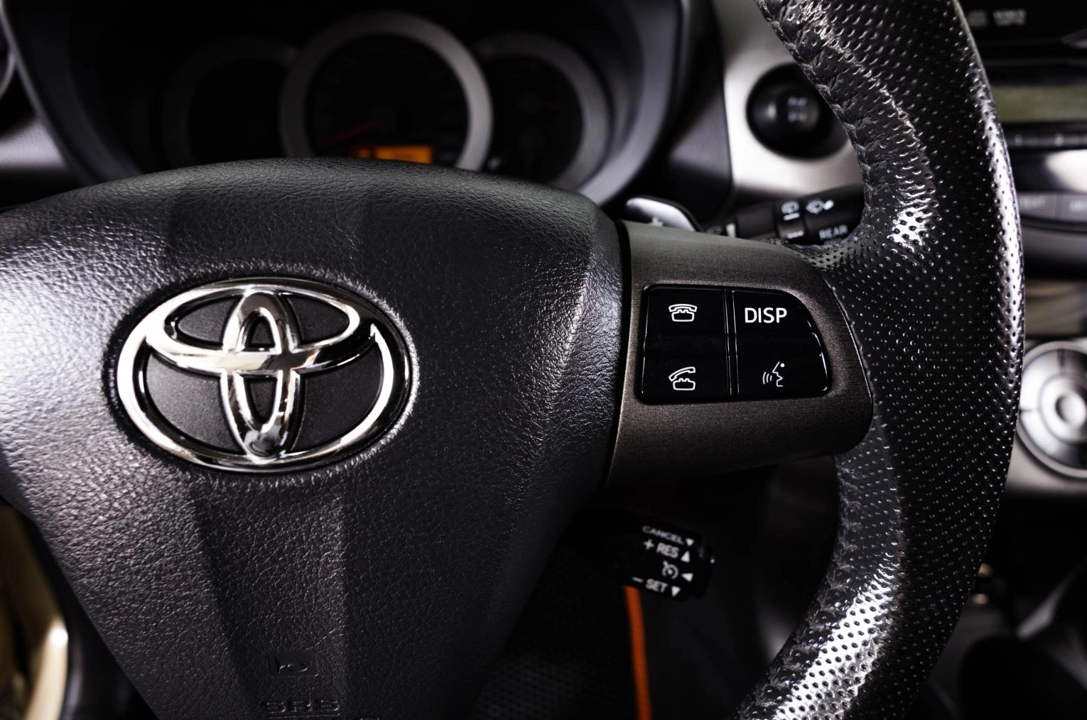 Toyota RAV4 17 из 24