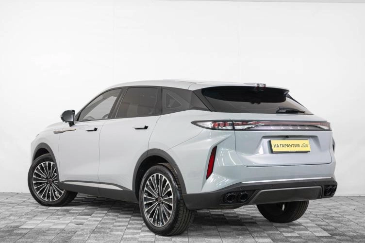 Exeed RX 4 из 6