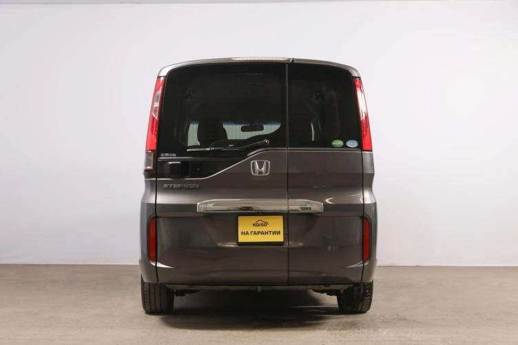 Honda Stepwgn 5 из 6