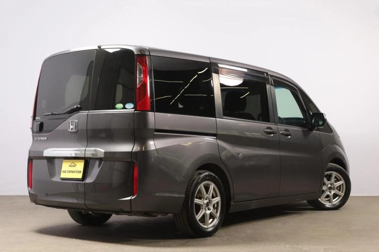 Honda Stepwgn 6 из 6