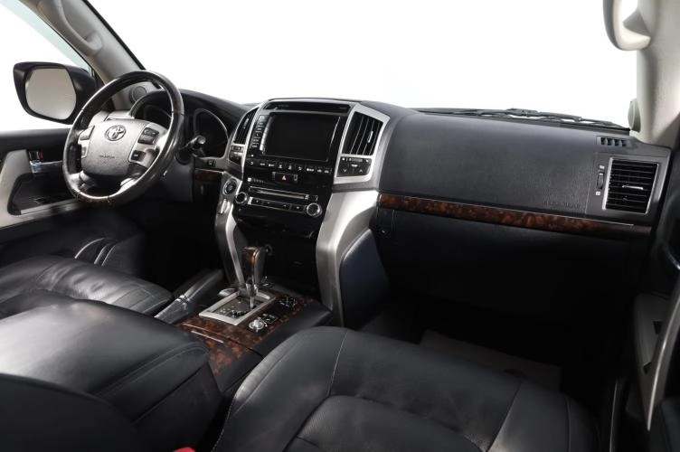 Toyota Land Cruiser 9 из 18