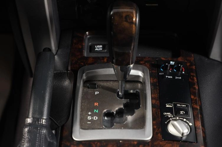 Toyota Land Cruiser 14 из 18