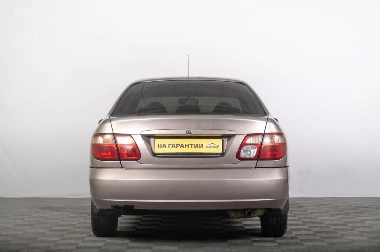 Nissan Almera 4 из 6