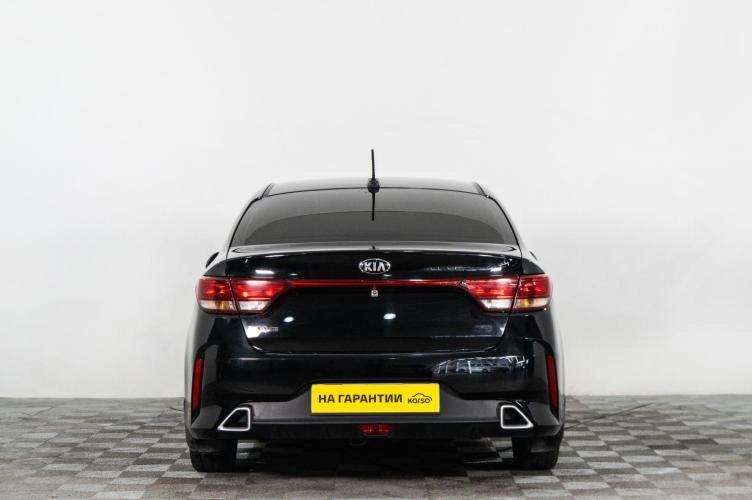 KIA Rio 5 из 6