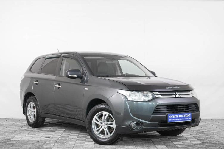 Mitsubishi Outlander 1 из 6