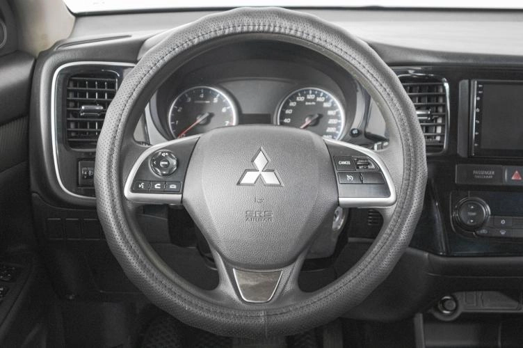 Mitsubishi Outlander 15 из 19