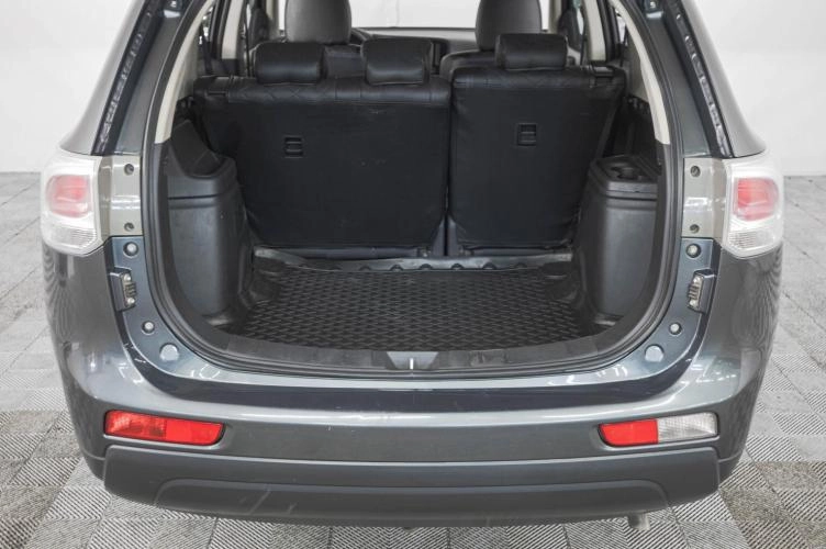 Mitsubishi Outlander 7 из 19