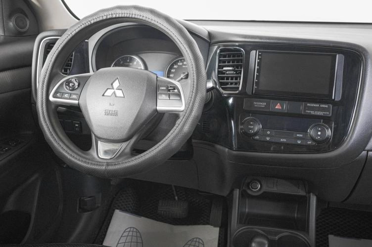 Mitsubishi Outlander 12 из 19