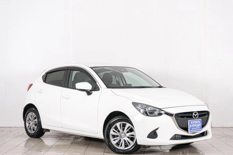 Mazda Demio 1 из 6