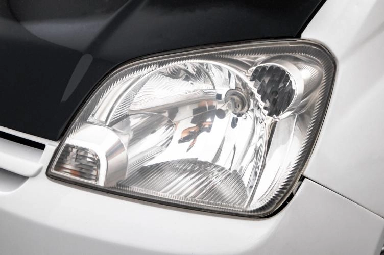 Daihatsu Mira 7 из 19