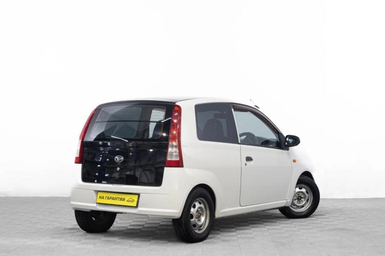 Daihatsu Mira 4 из 6