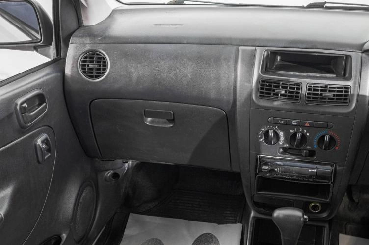 Daihatsu Mira 17 из 19