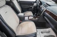 Toyota Camry 23 из 30