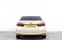 Toyota Camry 5 из 30