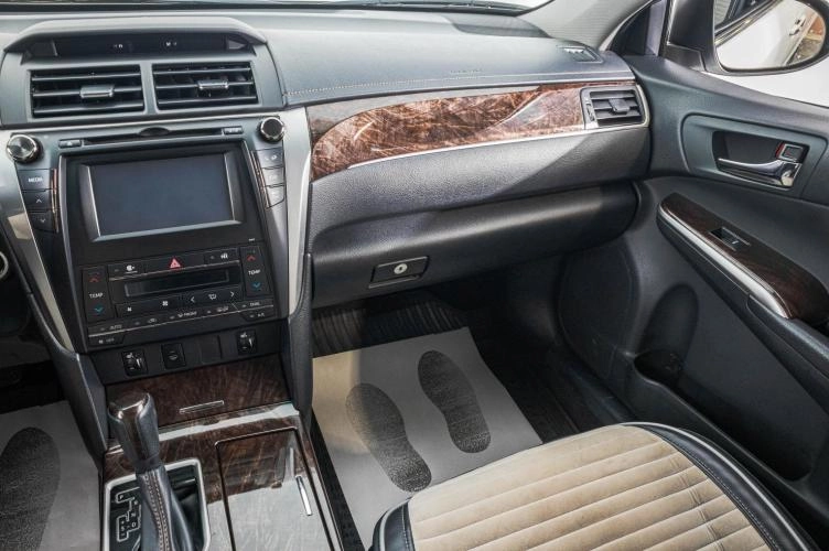 Toyota Camry 22 из 30