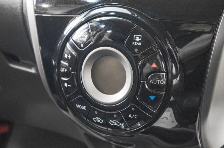 Nissan Note 17 из 23