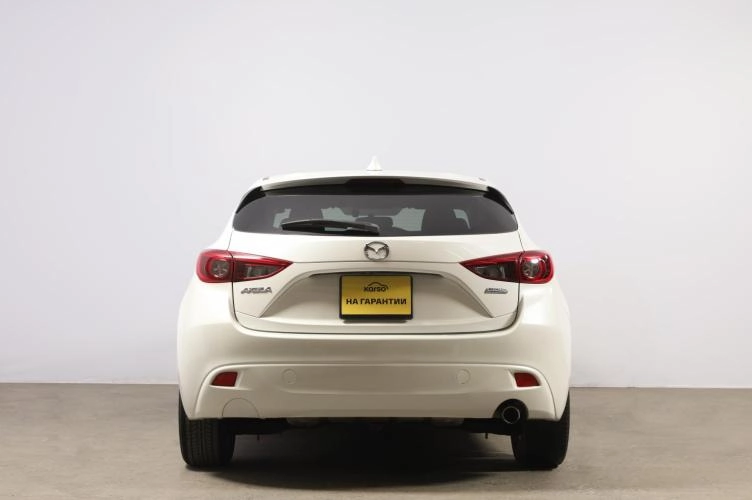 Mazda Axela 5 из 6