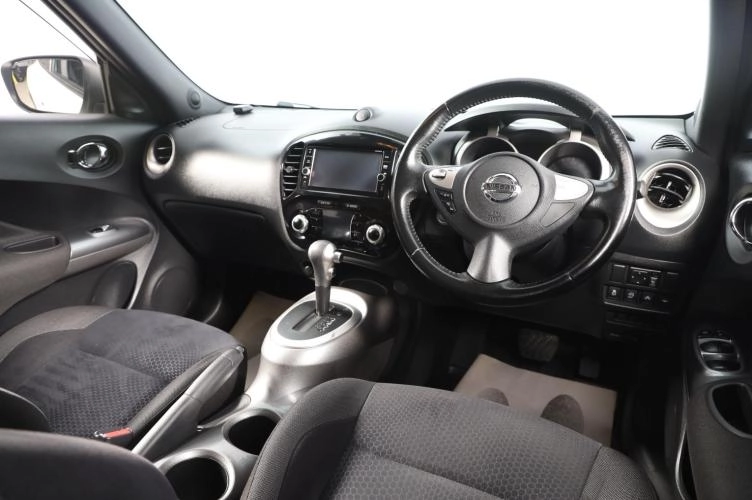 Nissan Juke 9 из 17
