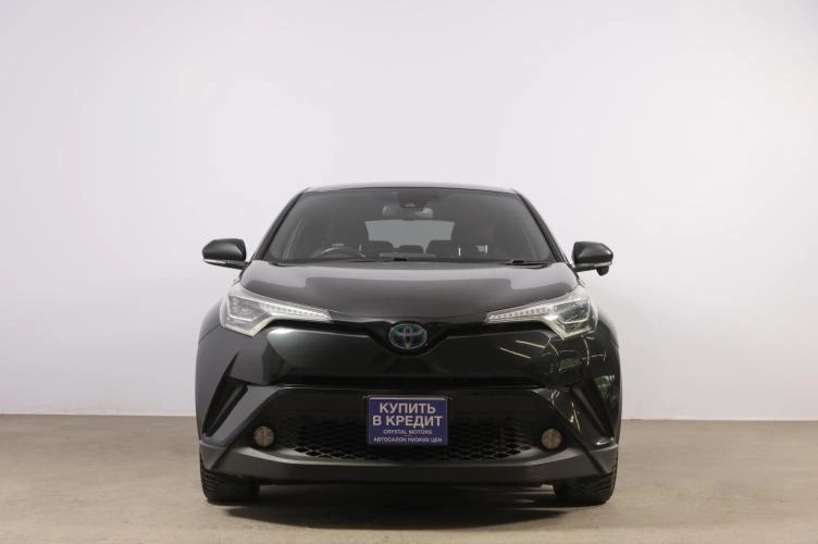 Toyota C-HR 2 из 6